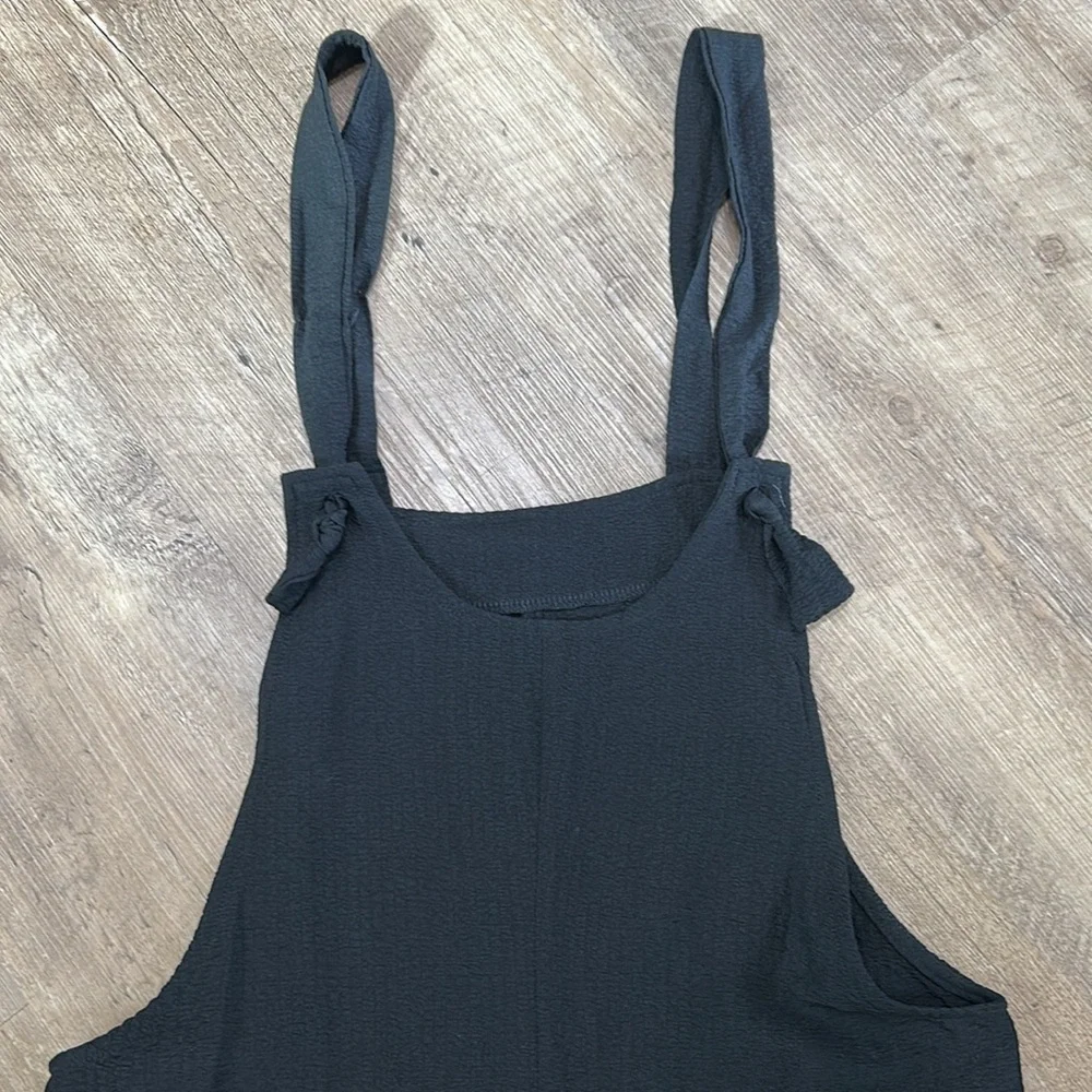 Womens romper size small - Picture 3 of 8